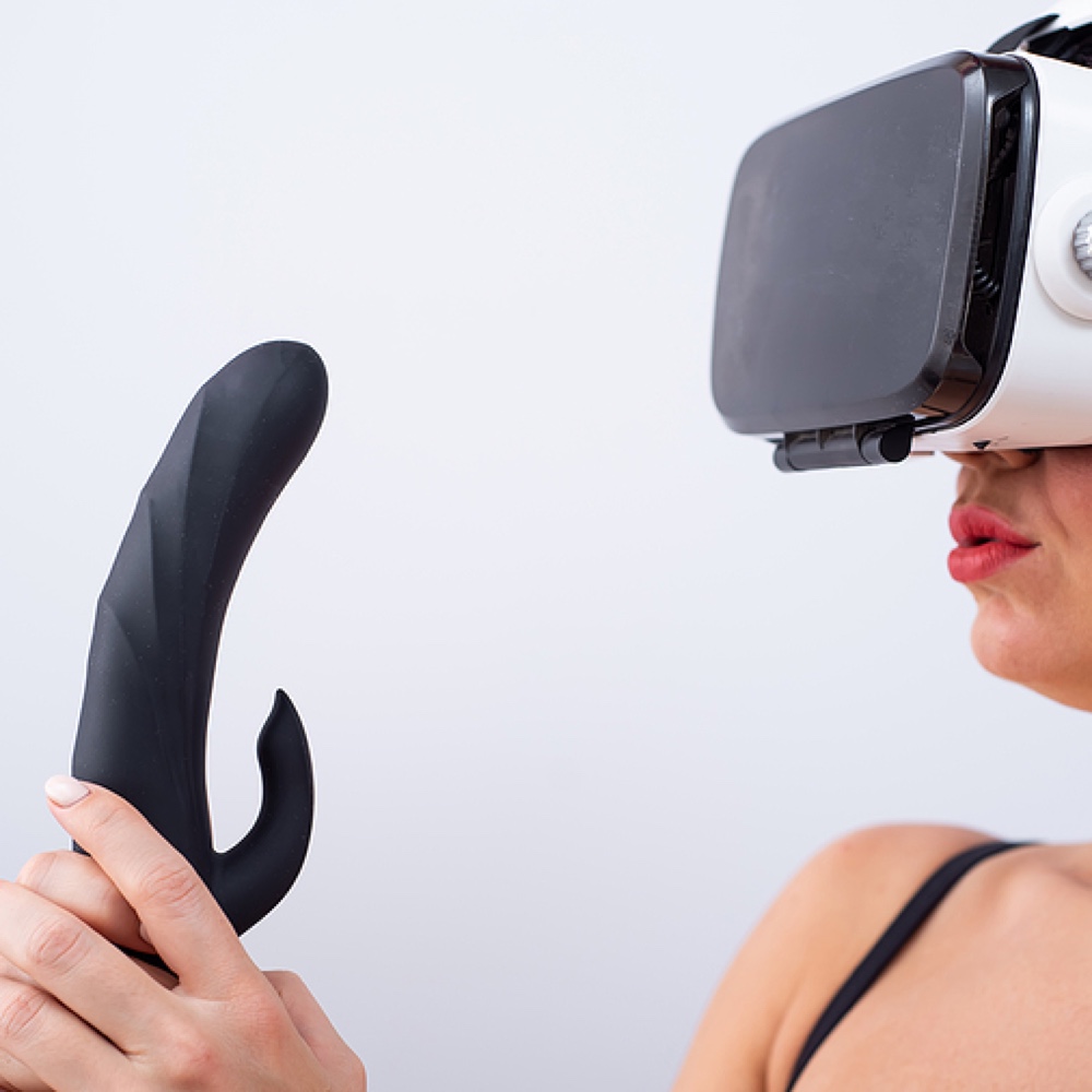 Best Virtual Reality Sex Toys - Top Interactive VR Sex Toys Porn